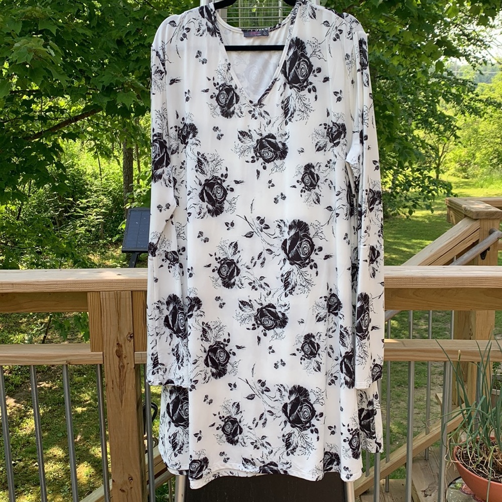 Azalea by Firmiana Long Sleeve Dress